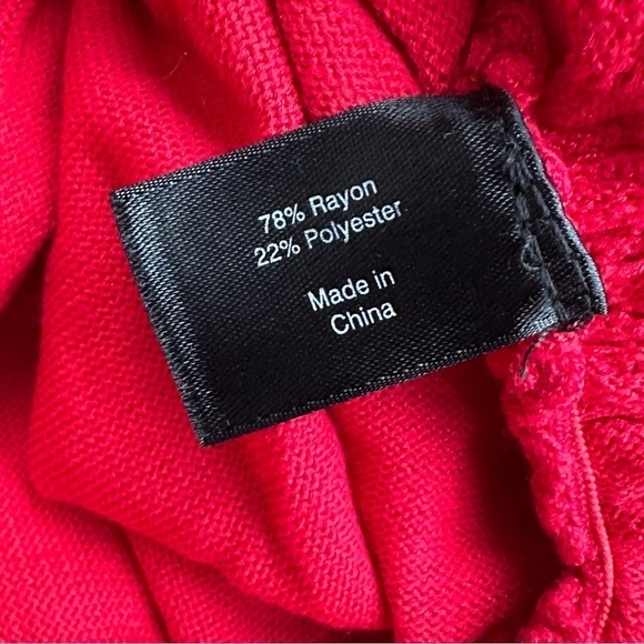 Lane Bryant red ruched side top NWT 26 / 28 - Picture 6 of 6